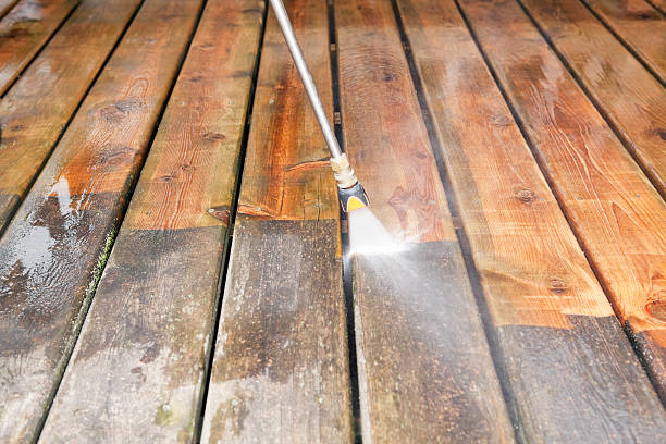 Best Deck Pressure Washing  in Forest Heights, MD